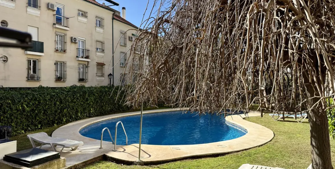 Продажа апартаментов на среднем этаже в Los Pacos 20