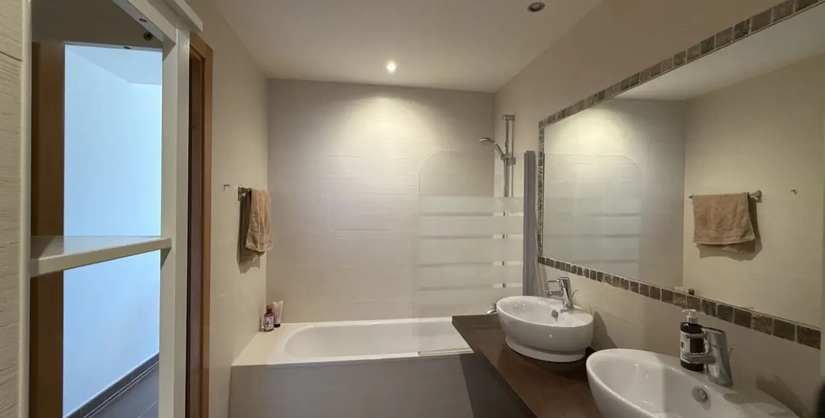 Продажа апартаментов на среднем этаже в Selwo 11