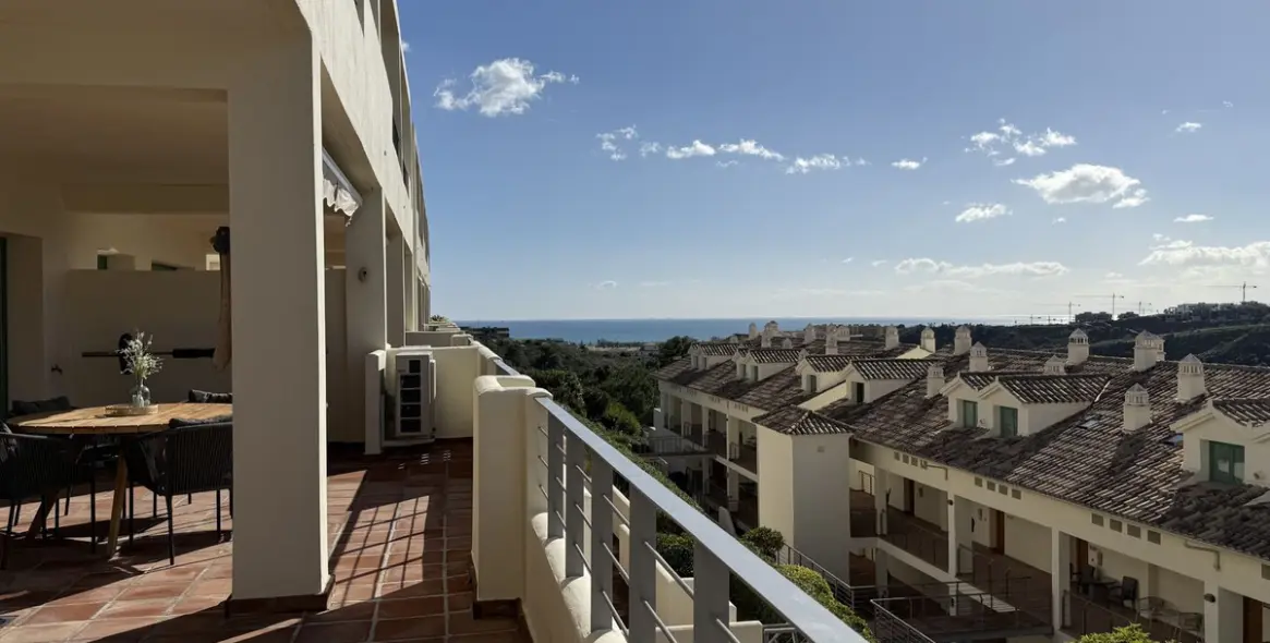 Продажа апартаментов на среднем этаже в Selwo 19