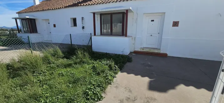 Venta de adosado en Doña Julia 3