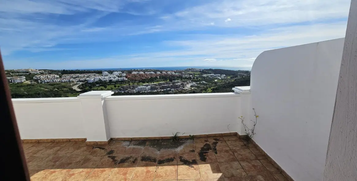 Продажа таунхауса в Doña Julia 14