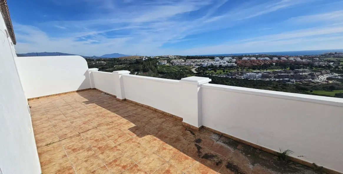 Продажа таунхауса в Doña Julia 15