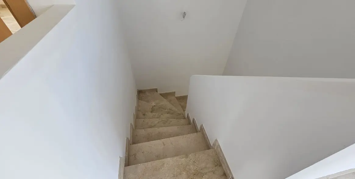 Продажа таунхауса в Doña Julia 17