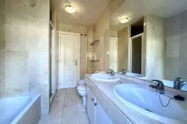 Image 6 thumb