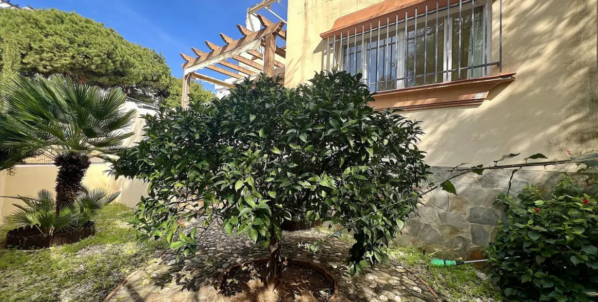 Продажа дома на две семьи в Riviera del Sol 24