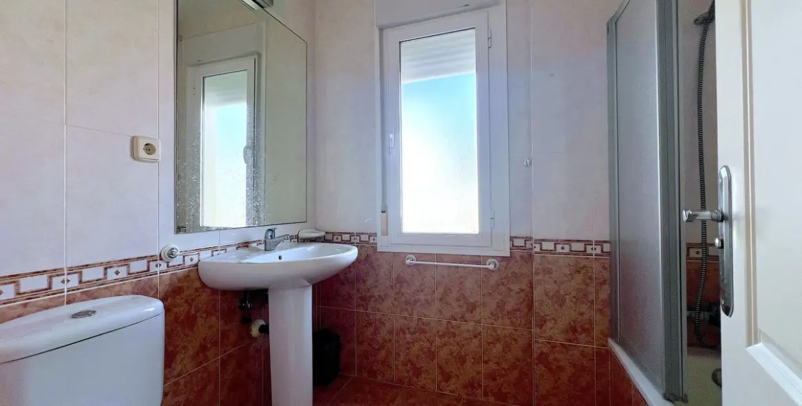 Продажа дома на две семьи в Riviera del Sol 34