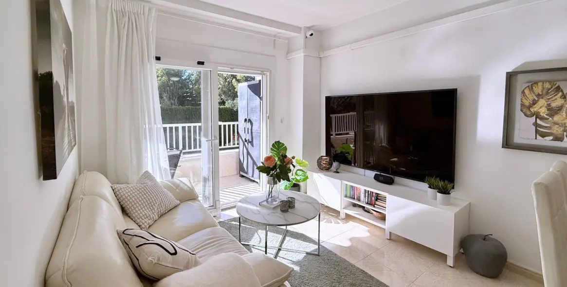 Venta de apartamento en planta media en Marbella 5