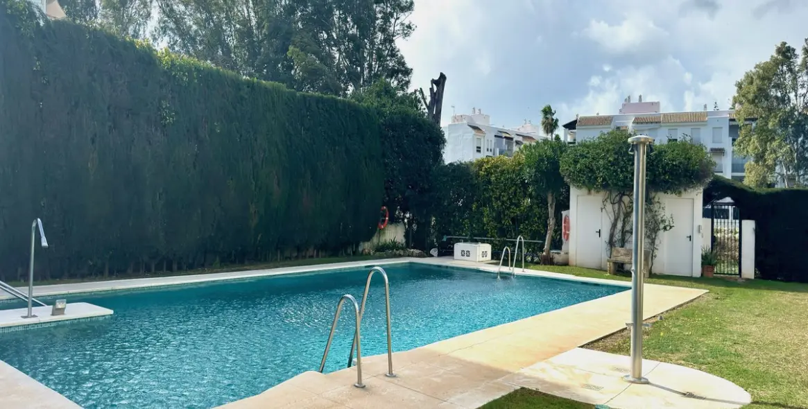 Продажа апартаментов на среднем этаже в Puerto Banús 21