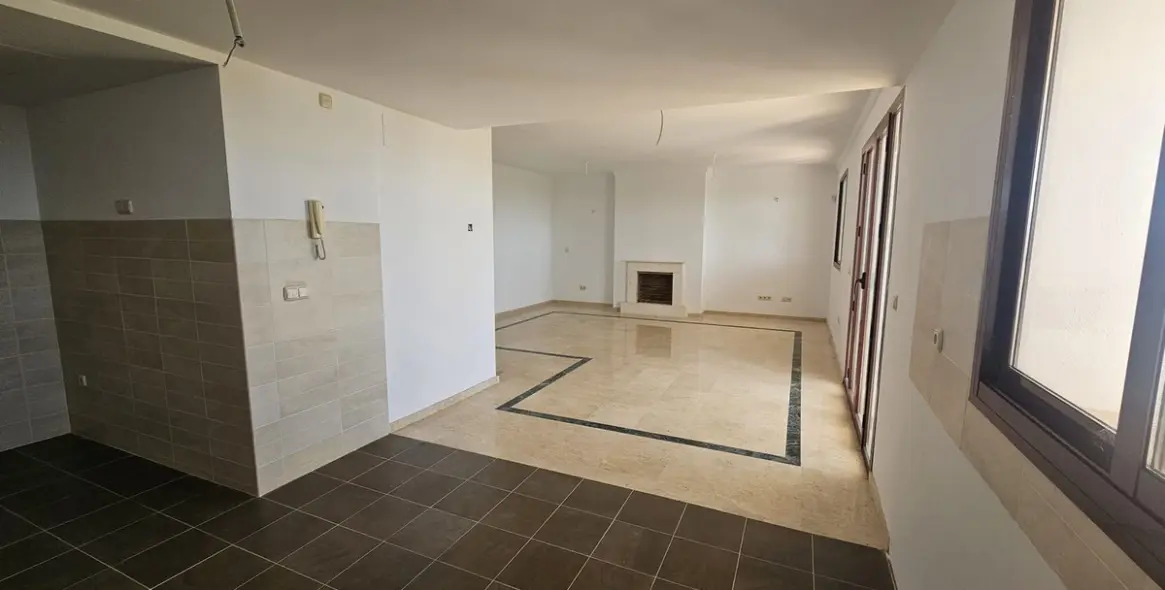 Продажа таунхауса в Doña Julia 25