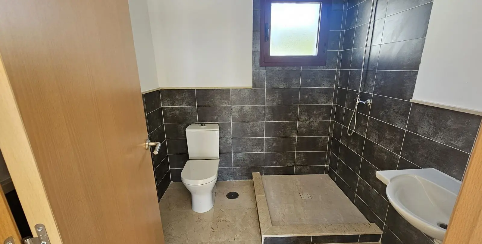 Venta de adosado en Doña Julia 16