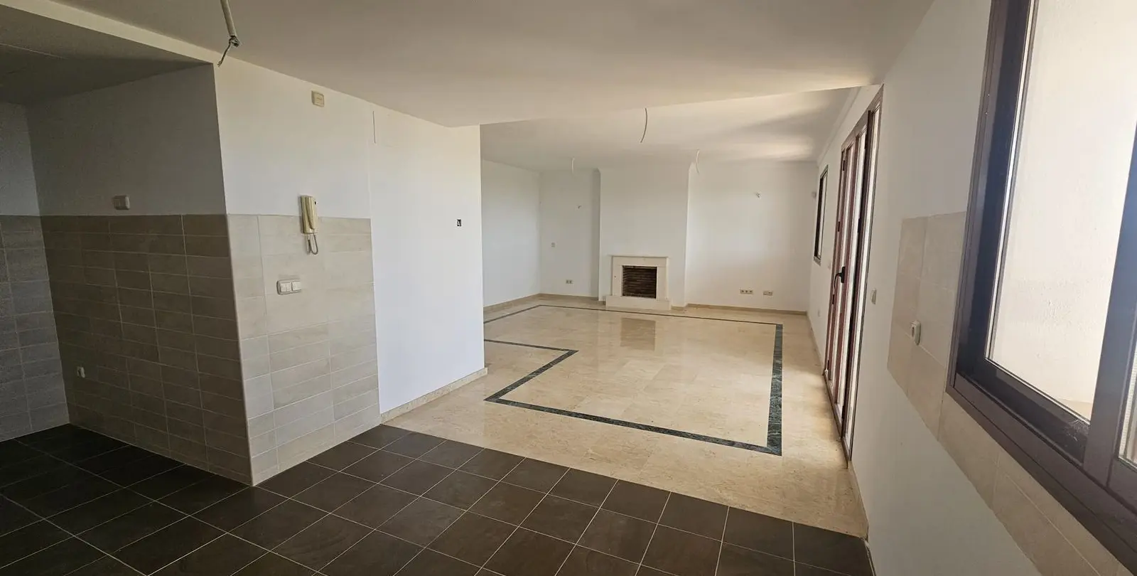 Venta de adosado en Doña Julia 25