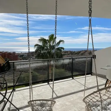 Sale of middle floor apartment in Mijas