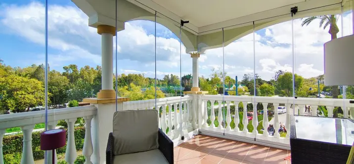 Sale of middle floor apartment in Nueva Andalucía 4