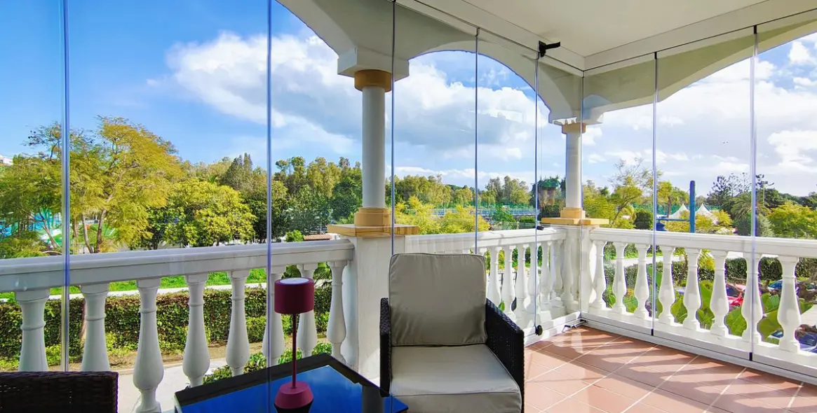 Sale of middle floor apartment in Nueva Andalucía 7