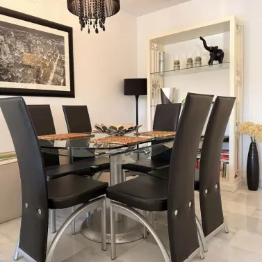 Продажа апартаментов на первом этаже в The Golden Mile