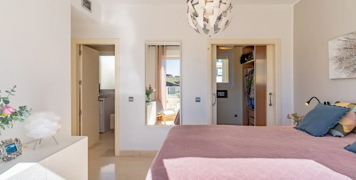 Sale of penthouse in Mijas Costa 13