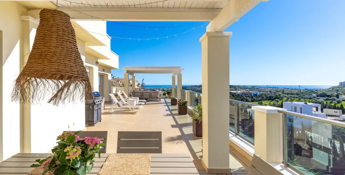 Sale of penthouse in Mijas Costa 19
