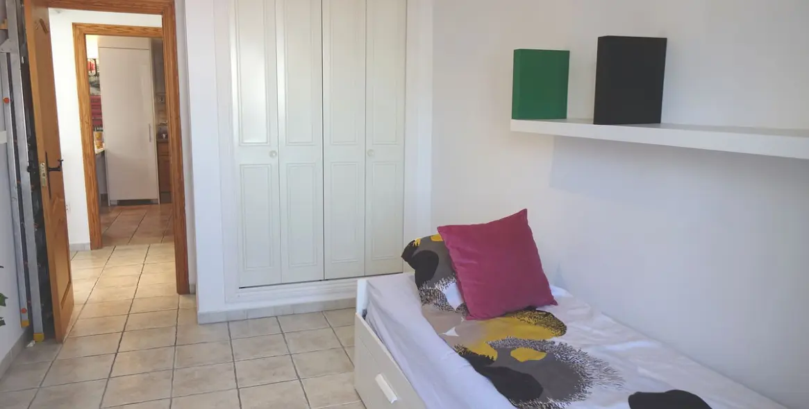 Sale of penthouse duplex in Fuengirola 11