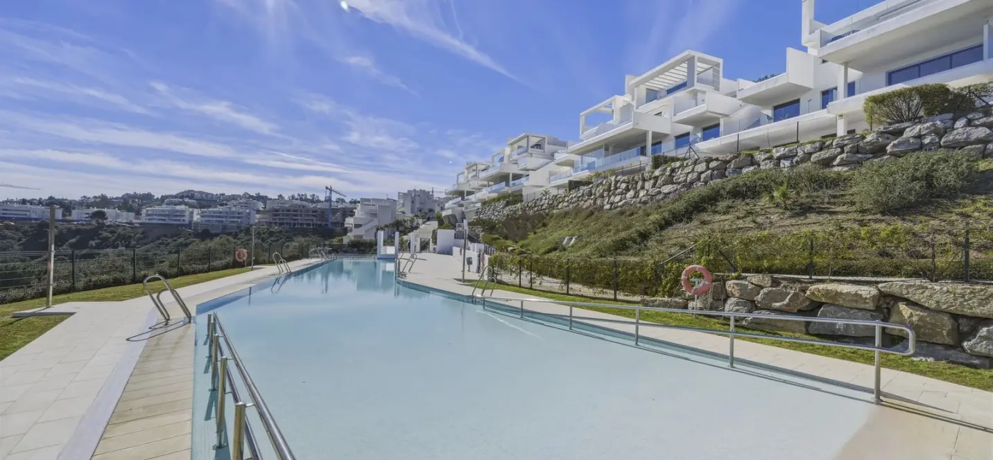 Venta de apartamento en planta media en La Cala Golf 0