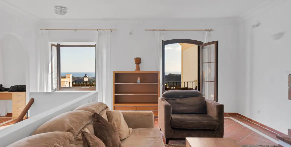 Sale of townhouse in Benahavís 25