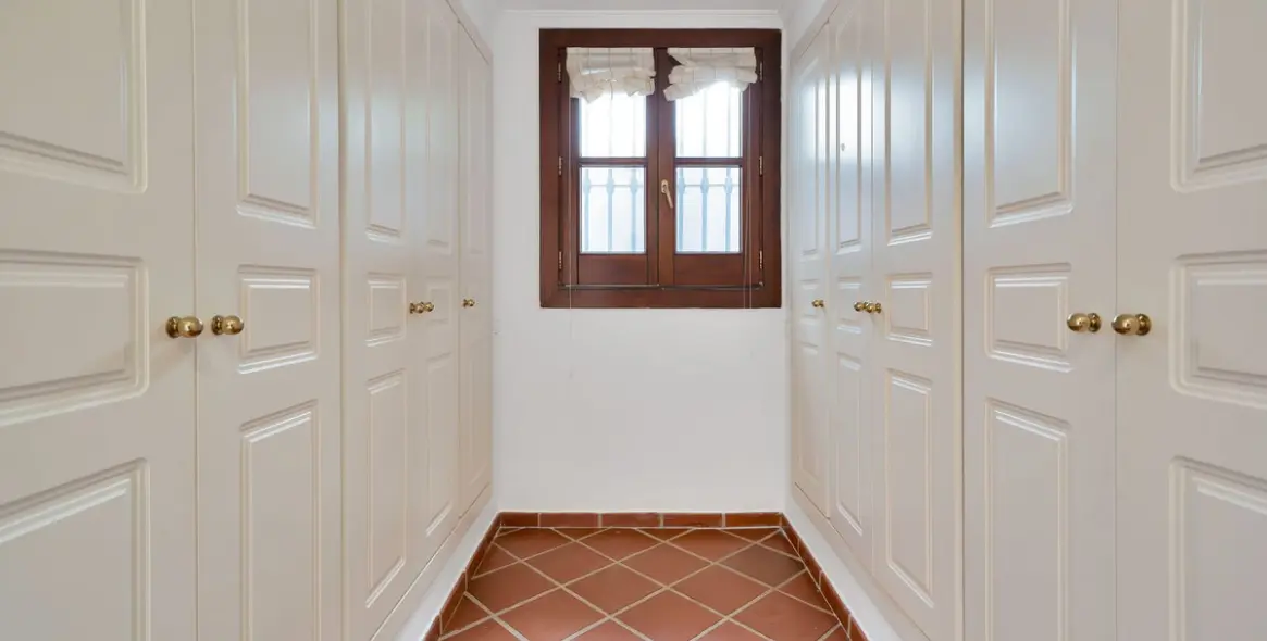 Sale of townhouse in Benahavís 34