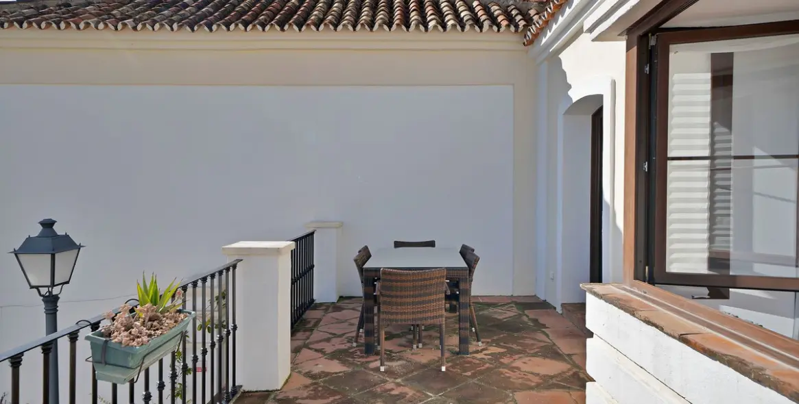 Sale of townhouse in Benahavís 35