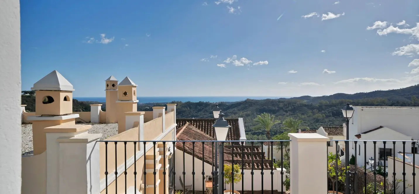 Sale of townhouse in Benahavís 1