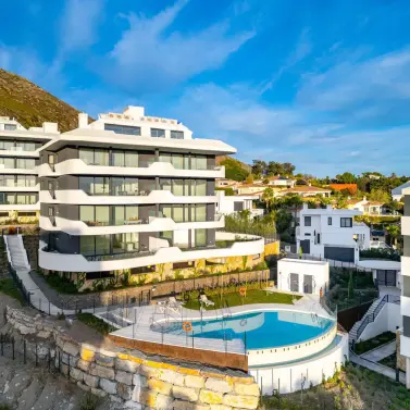 Продажа апартаментов на первом этаже в Fuengirola