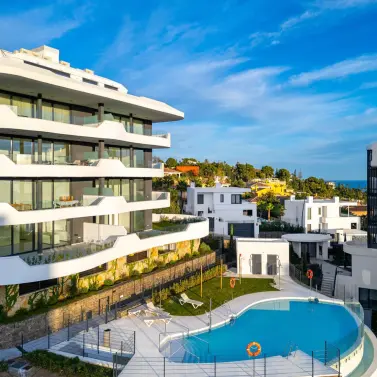 Продажа апартаментов на первом этаже в Fuengirola