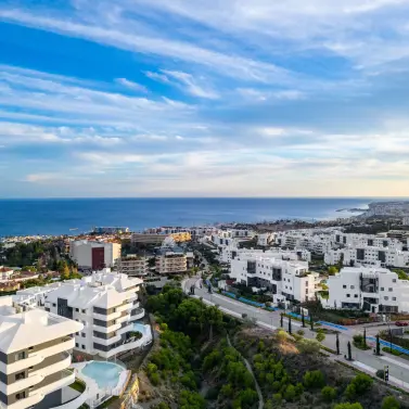 Продажа апартаментов на первом этаже в Fuengirola