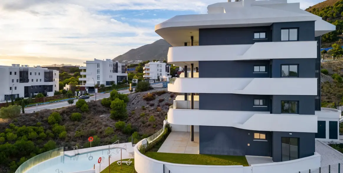 Продажа апартаментов на первом этаже в Fuengirola 11
