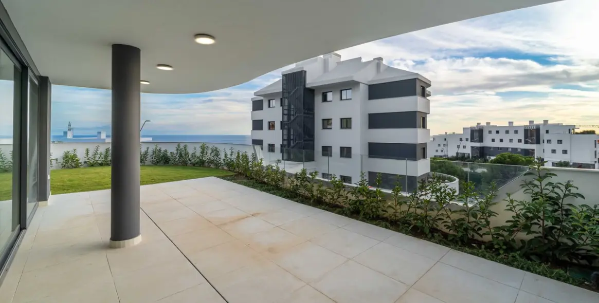 Продажа апартаментов на первом этаже в Fuengirola 15