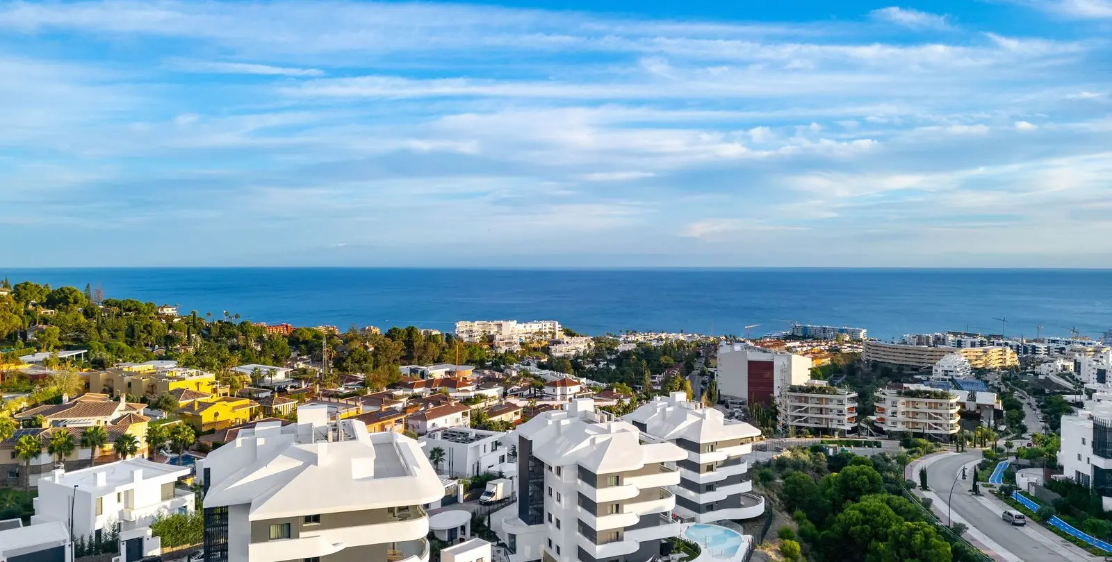 Sale of ground floor apartment in Higueron 5