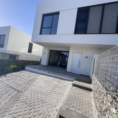 Продажа дома на две семьи в Riviera del Sol