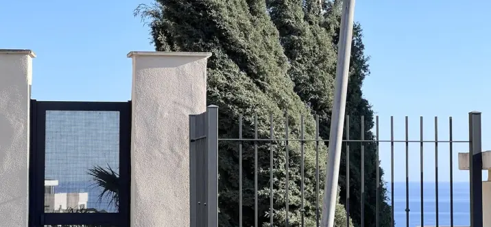 Продажа дома на две семьи в Riviera del Sol 4