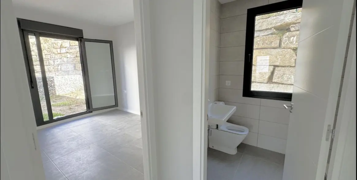 Продажа дома на две семьи в Riviera del Sol 9