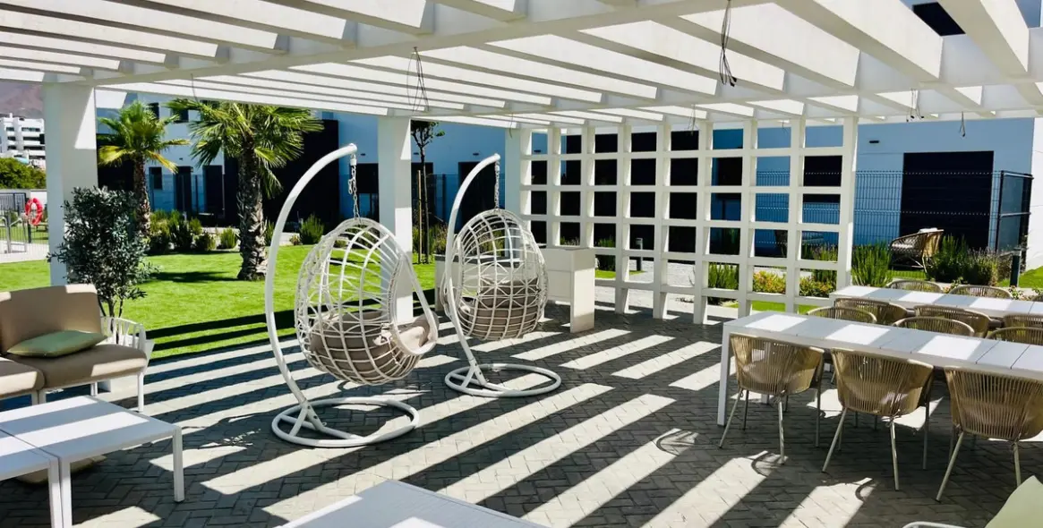 Sale of penthouse in Estepona 18