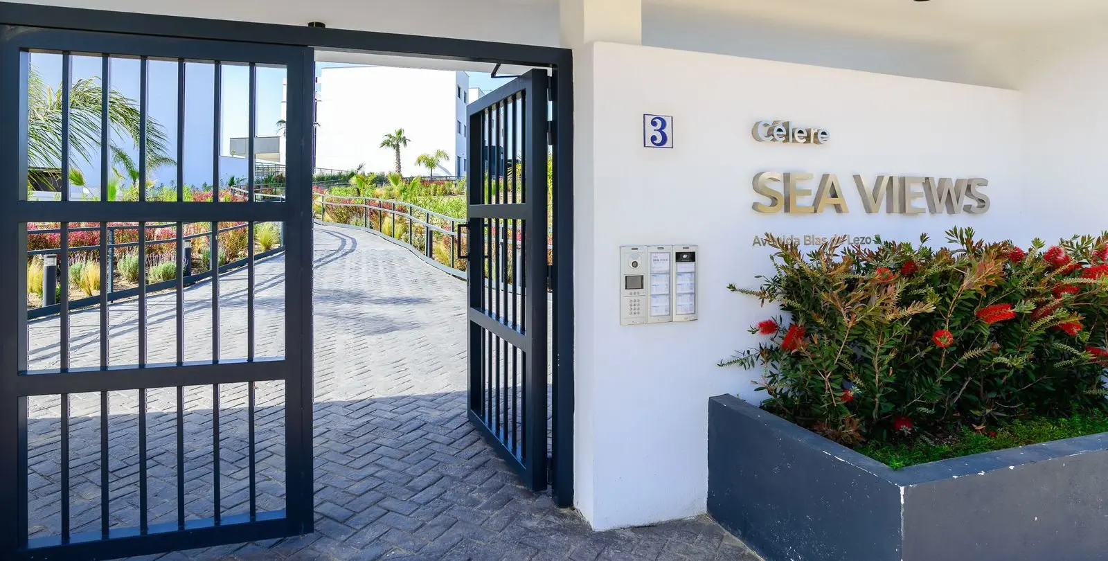 Venta de ático en Estepona 2