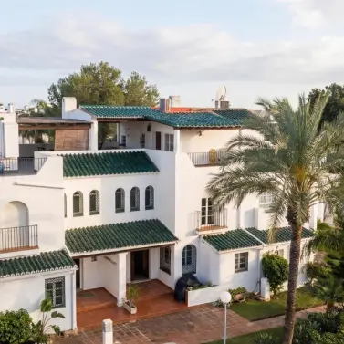 Venta de adosado en Nueva Andalucía