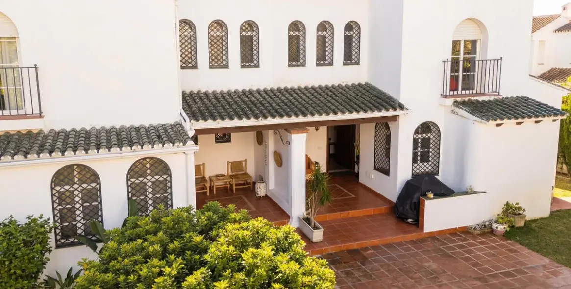 Venta de adosado en Nueva Andalucía 2