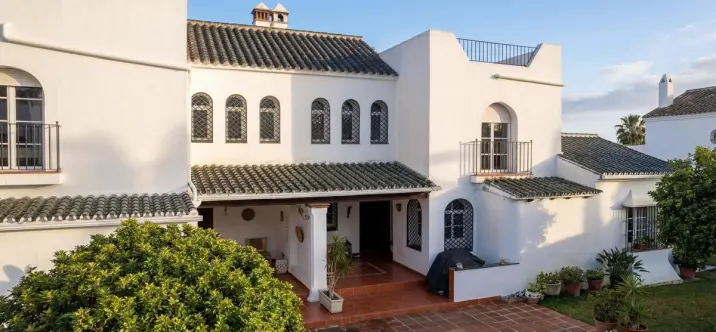 Venta de adosado en Nueva Andalucía 2