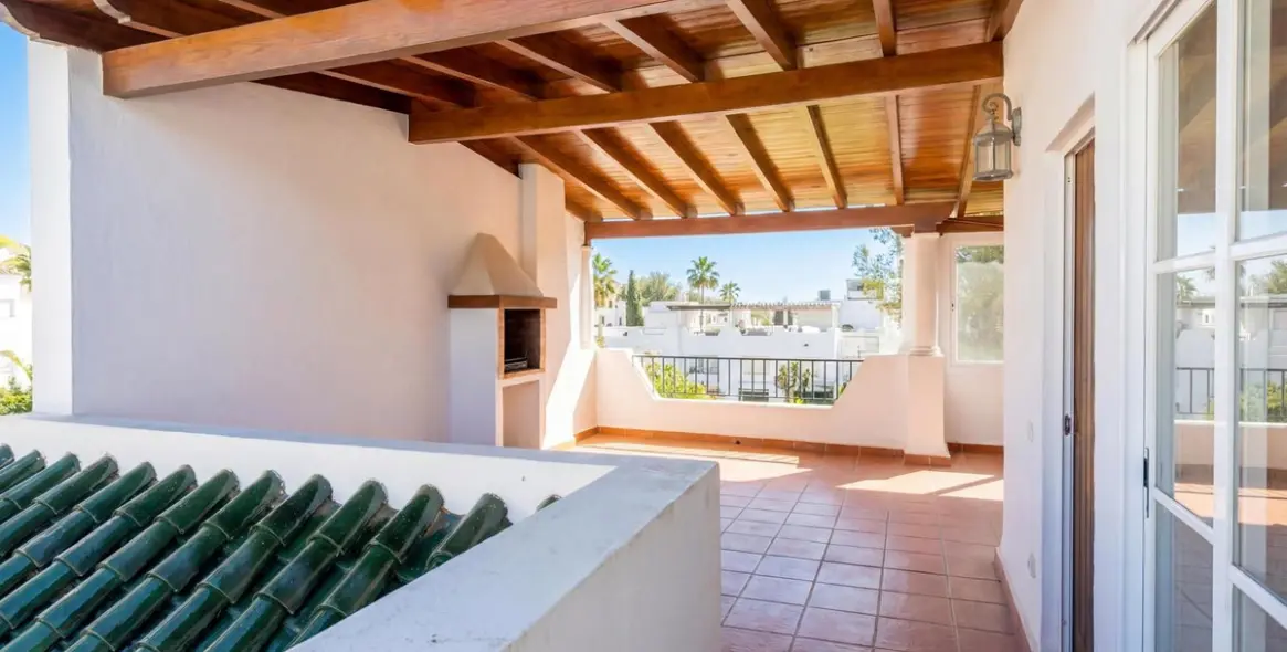 Venta de adosado en Nueva Andalucía 9