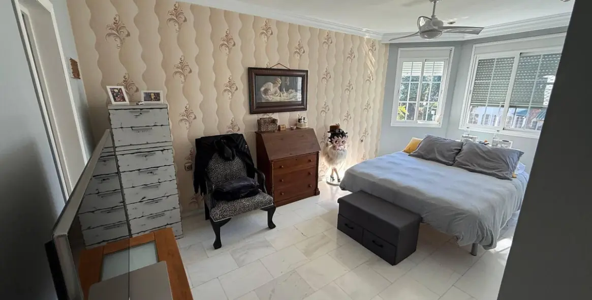 Venta de adosado en Nueva Andalucía 16