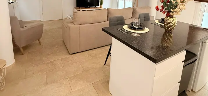 Продажа пентхауса в La Carihuela 1