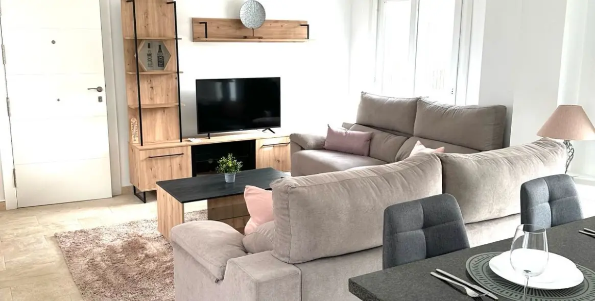 Продажа пентхауса в La Carihuela 11