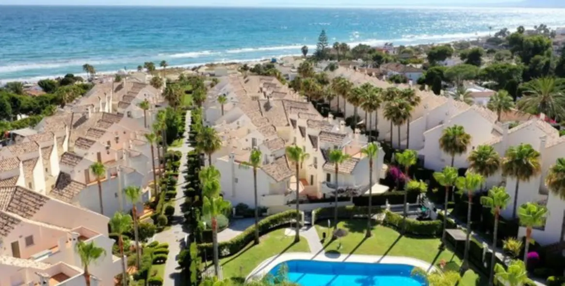 Долгосрочная аренда таунхауса в Costabella 1