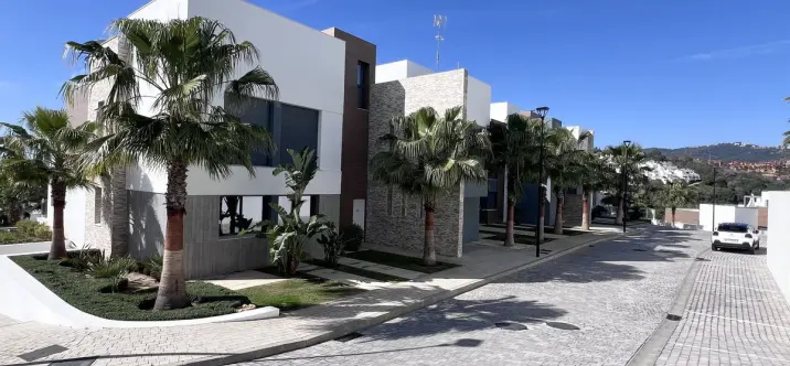 Venta de apartamento en planta baja en Cabopino 0
