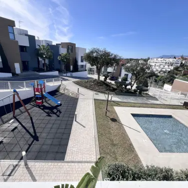 Venta de apartamento en planta baja en Cabopino