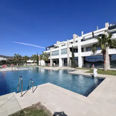 Venta de apartamento en planta baja en Cabopino