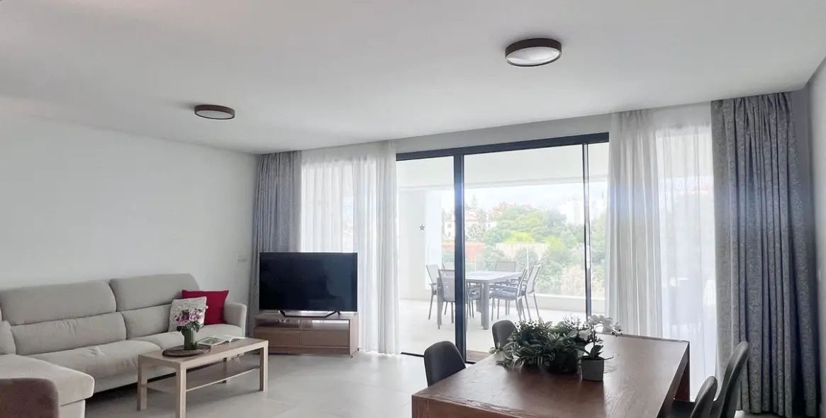 Venta de apartamento en planta baja en Cabopino 20